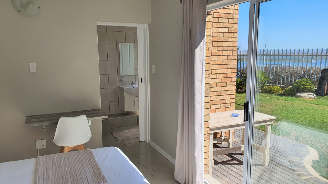 Self Catering Accommodation in East London Beachfront